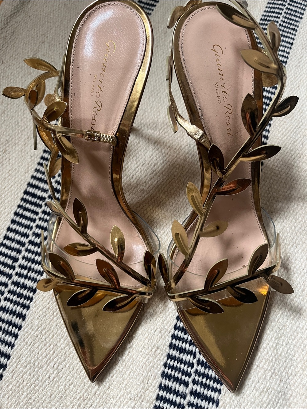 Gianvito Rossi Flavia Sandals